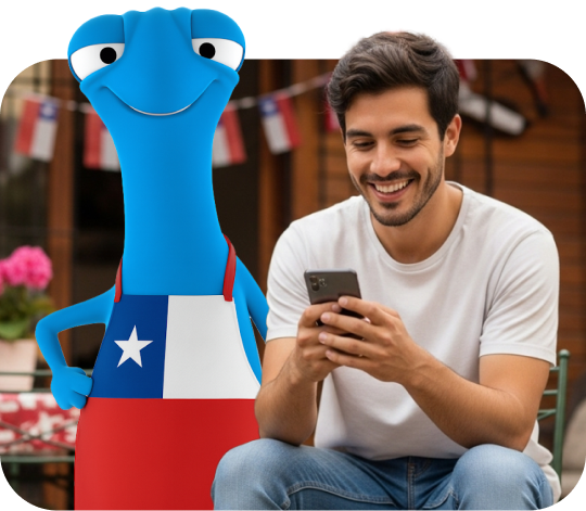Hombre joven usando su celular para solicitar o administrar un crédito Bci, acompañado de mono azul Bci con delantal chileno.